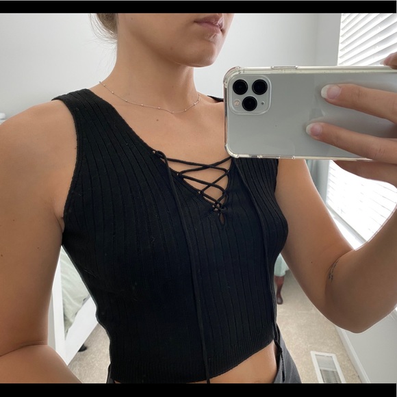 Windsor tie crop top - Picture 2 of 5